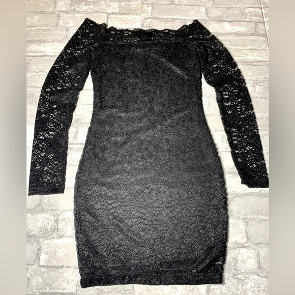 BIŌSHE: LACE LONG SLEEVE BODYCON DRESS - Picture 5 of 5